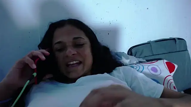 Snapshot of GiveLove1 chatting on December 19, 11:14 pm GiveLove1 online show from December 19, 11:14 pm