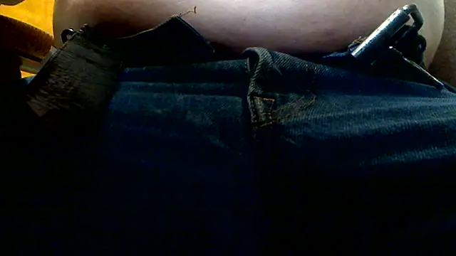 markluvskitty online show from March 10, 12:21 pm