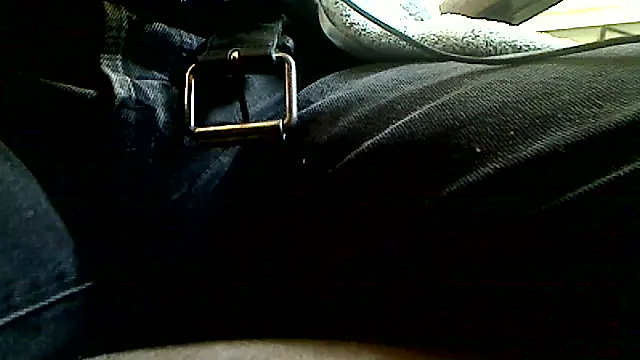 markluvskitty online show from April 9, 1:05 pm