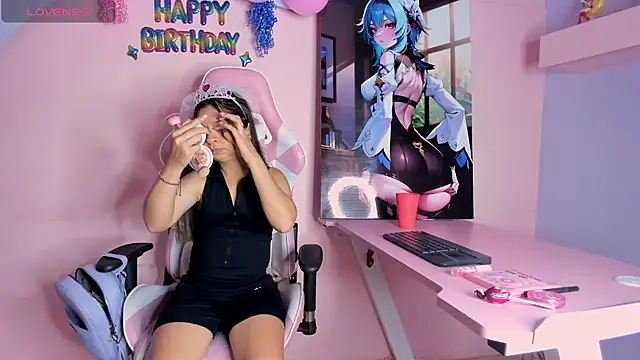 CharlotteMuller online show from March 10, 9:09 pm