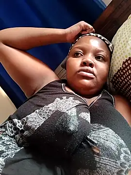 queennapal online show from March 4, 6:08 am