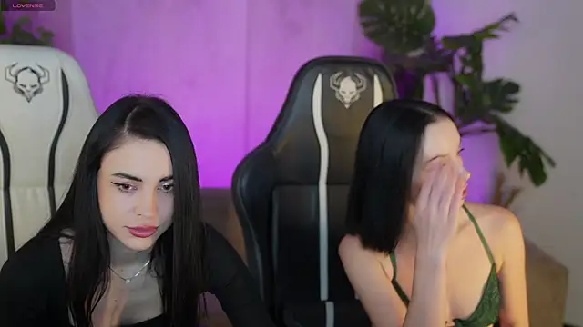 Tina Breeze online show from December 15, 11:25 am