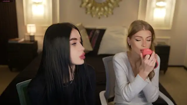 Tina Breeze online show from February 16, 8:21 am