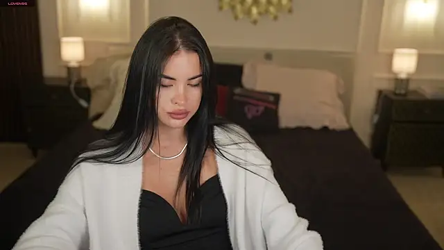 Tina Breeze online show from July 11, 7:22 am