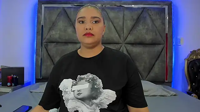 Danielaandximena online show from December 23, 2:56 am