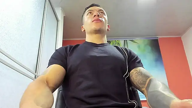 aquiles 51 online show from March 14, 12:10 pm