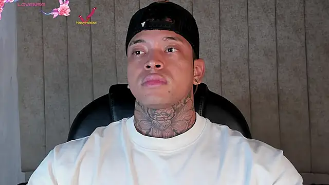 Stiven collins online show from March 18, 8:06 am