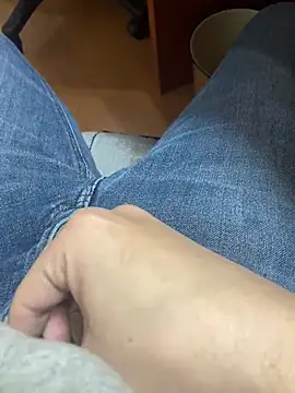 114514hlove online show from December 31, 3:34 am