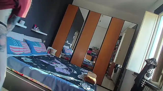 Honey2Bad online show from December 15, 11:25 am