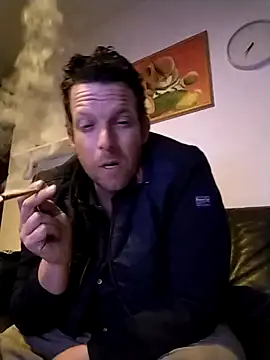 Knuffelstaaf123 online show from April 7, 7:47 pm