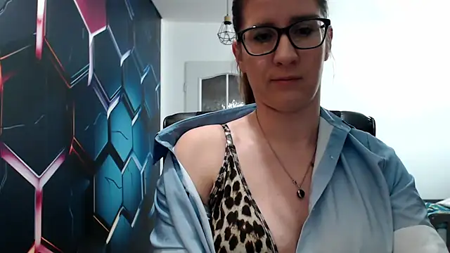 Snapshot of KayaRose chatting on December 29, 3:13 pm KayaRose online show from December 29, 3:13 pm