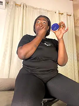 emilyrojas online show from November 22, 11:31 am