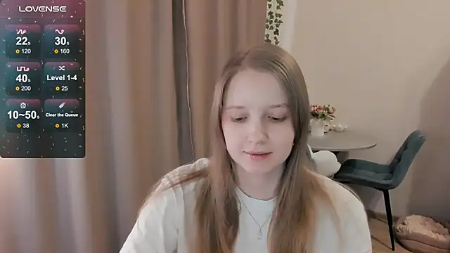 Snapshot of Alyaley chatting on April 19, 2:16 pm Alyaley online show from April 19, 2:16 pm