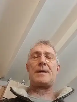 Snapshot of 60philippe chatting on January 27, 5:58 pm 60philippe online show from January 27, 5:58 pm