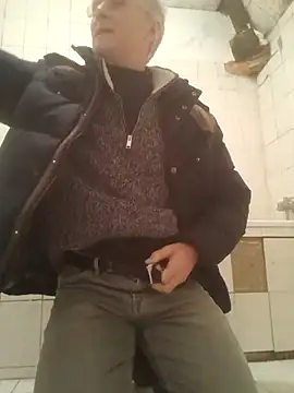 Snapshot of 60philippe chatting on February 14, 2:54 pm 60philippe online show from February 14, 2:54 pm