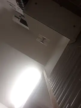 Snapshot of 60philippe chatting on February 19, 9:39 am 60philippe online show from February 19, 9:39 am