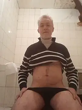 Snapshot of 60philippe chatting on March 8, 8:44 am 60philippe online show from March 8, 8:44 am