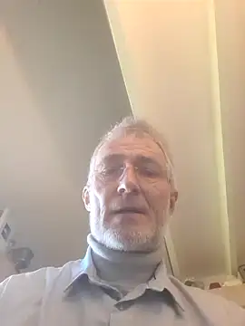 Snapshot of 60philippe chatting on March 15, 3:16 pm 60philippe online show from March 15, 3:16 pm