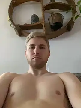 Snapshot of HotIceman2407 chatting on January 7, 12:31 pm HotIceman2407 online show from January 7, 12:31 pm