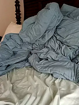 momentum2023 online show from September 30, 2:22 pm