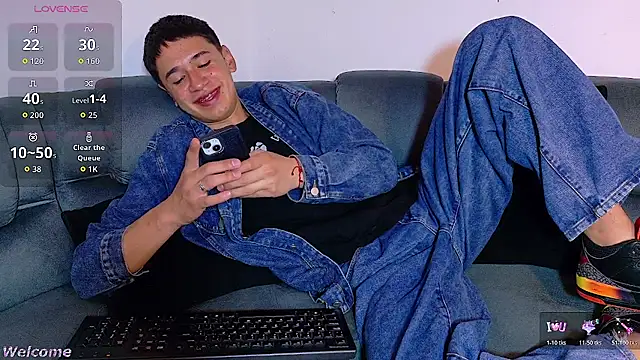 Mr daren  online show from February 17, 6:03 pm