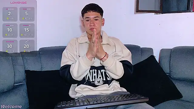 Mr daren  online show from March 3, 6:03 pm