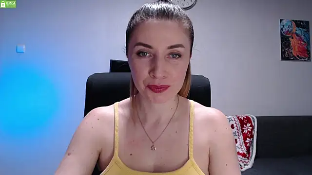 Snapshot of Sweet___Amelia chatting on April 25, 3:20 pm Sweet Amelia online show from April 25, 3:20 pm