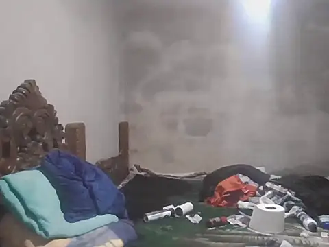 Snapshot of mapachon81 chatting on October 31, 7:20 am mapachon81 online show from October 31, 7:20 am