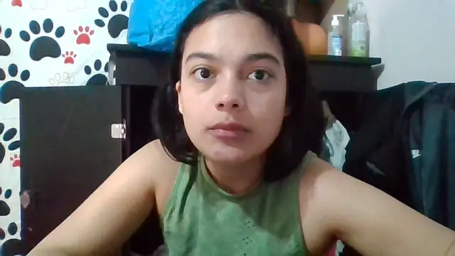 littlemelii online show from October 12, 11:59 pm