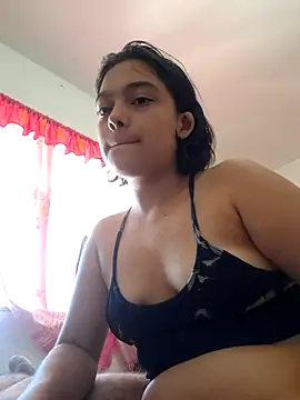 littlemelii online show from February 19, 6:37 pm