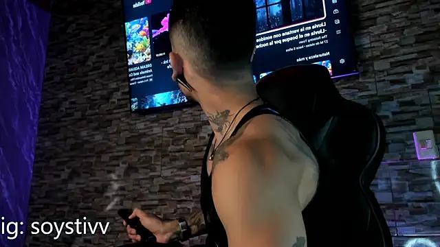 Snapshot of Seth_Owner chatting on February 5, 12:59 am Seth Owner online show from February 5, 12:59 am