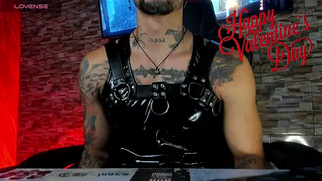 Snapshot of Seth_Owner chatting on February 14, 1:13 am Seth Owner online show from February 14, 1:13 am