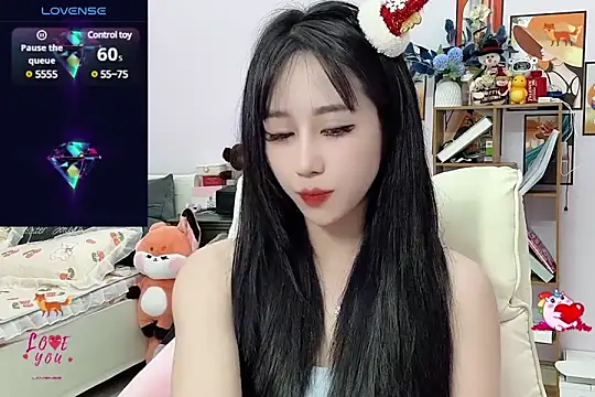  LLisa  online show from December 25, 8:07 pm