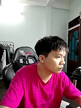 Snapshot of Kelvin_kol chatting on December 5, 3:50 pm Kelvin kol online show from December 5, 3:50 pm