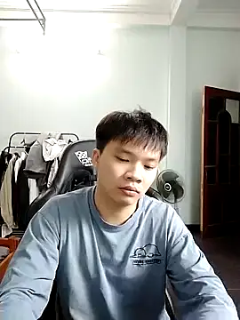 Snapshot of Kelvin_kol chatting on December 10, 3:55 pm Kelvin kol online show from December 10, 3:55 pm