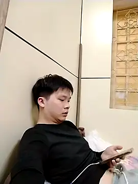 Snapshot of Kelvin_kol chatting on December 11, 3:37 pm Kelvin kol online show from December 11, 3:37 pm