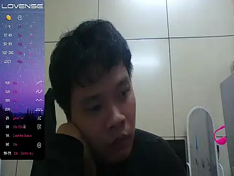 Snapshot of Kelvin_kol chatting on February 1, 4:33 pm Kelvin kol online show from February 1, 4:33 pm