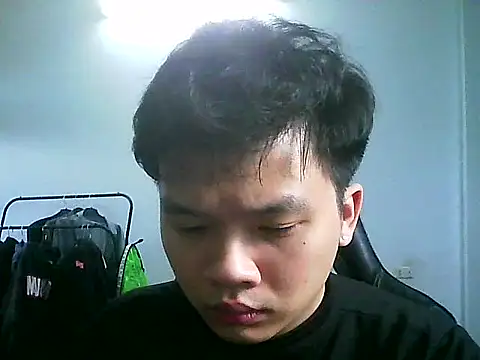 Snapshot of Kelvin_kol chatting on March 8, 7:49 am Kelvin kol online show from March 8, 7:49 am