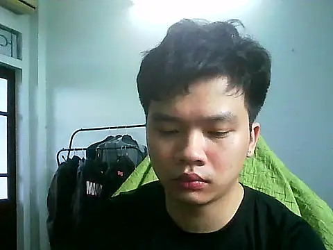 Snapshot of Kelvin_kol chatting on March 9, 8:07 am Kelvin kol online show from March 9, 8:07 am