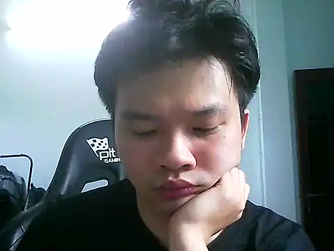 Snapshot of Kelvin_kol chatting on March 23, 7:53 am Kelvin kol online show from March 23, 7:53 am