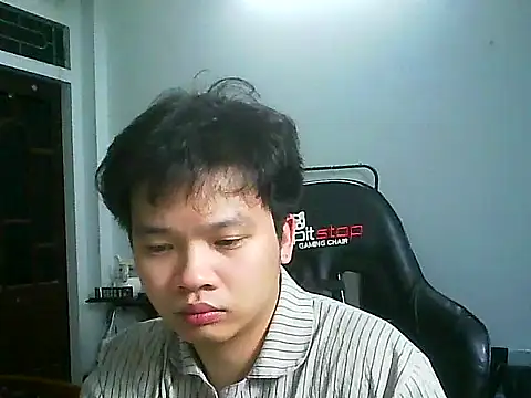 Snapshot of Kelvin_kol chatting on February 23, 2:36 pm Kelvin kol online show from February 23, 2:36 pm