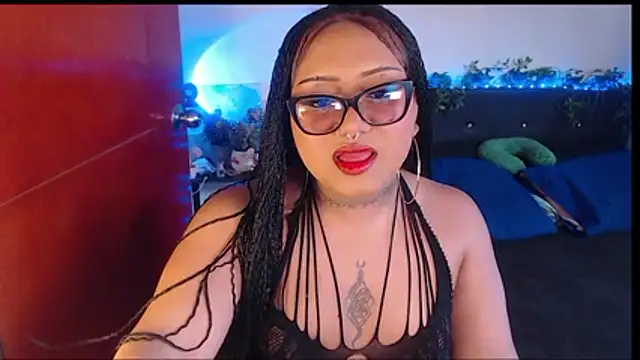 Snapshot of LiaScarlett chatting on June 13, 2:59 pm LiaScarlett online show from June 13, 2:59 pm