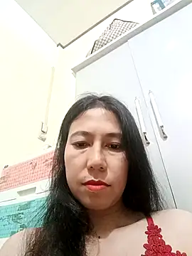 2HotAsain4u online show from April 11, 11:20 pm