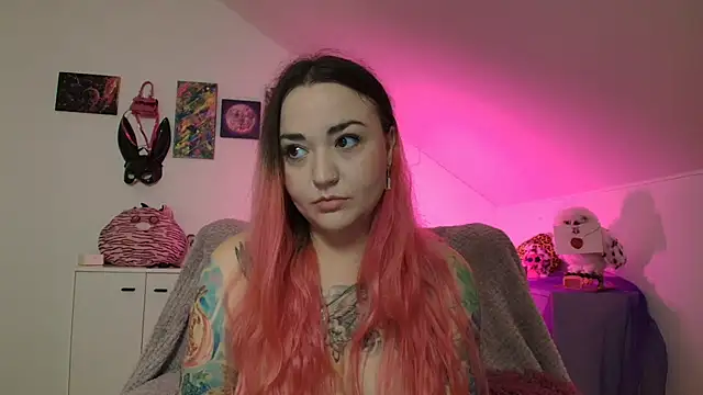 PinkHurricaneOfficial online show from January 13, 10:15 pm