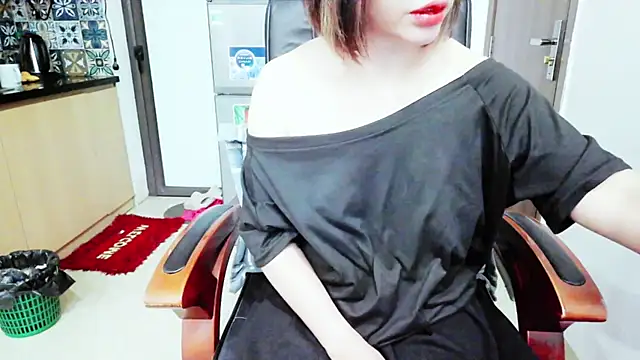 Miu-Le online show from November 14, 11:35 pm