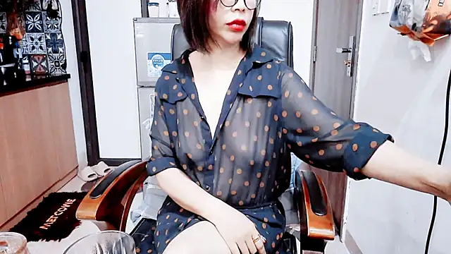 Miu-Le online show from February 23, 6:49 pm