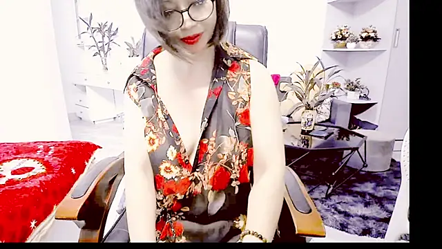 Miu-Le online show from May 8, 9:36 am