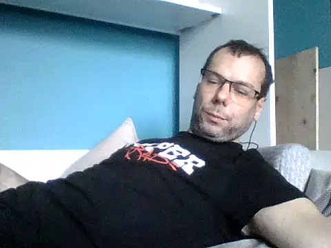 Snapshot of SEBIX-35 chatting on November 21, 8:35 am SEBIX-35 online show from November 21, 8:35 am