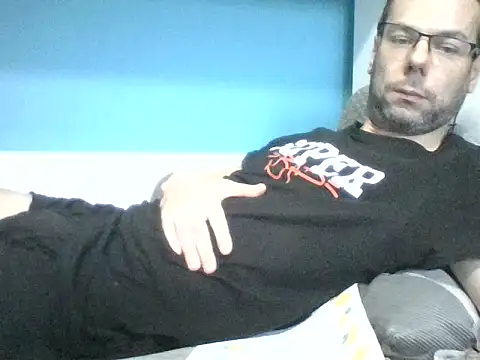 Snapshot of SEBIX-35 chatting on November 23, 8:36 am SEBIX-35 online show from November 23, 8:36 am