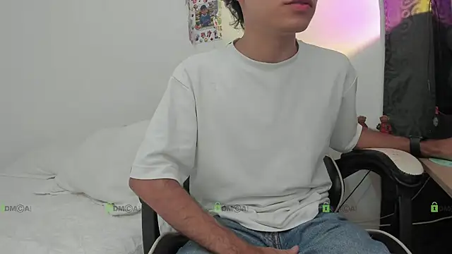 Snapshot of ronaldmq20 chatting on December 22, 11:46 pm ronaldmq20 online show from December 22, 11:46 pm